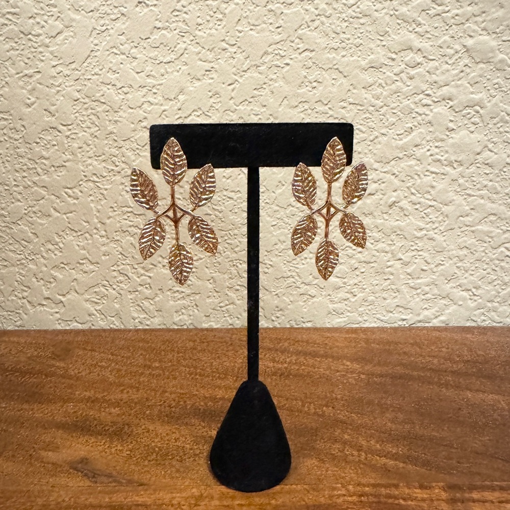 Smith & Co Gold Palmetto Branch Earrings